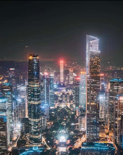 Guangzhou Tower 433m White Cloud Observatory - Inside the 428m Cloud Observation Hall: your first sweep of Guangzhou