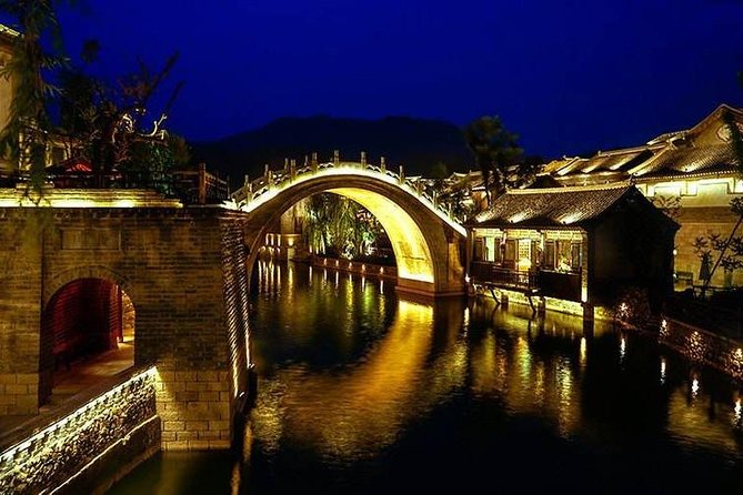 Gubei Water Town and Simatai Great Wall Private Day Tour - Gubei Water Town and Mandarin Duck Lake: Courtyards, Bridges, and a Wuzhen-Style Vibe