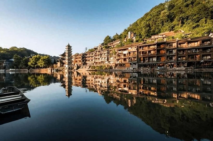 Guilin: 1-Day Iconic Landmarks & Cultural Tour - Elephant Trunk Hill and Solitary Beauty Peak: the legend-first start