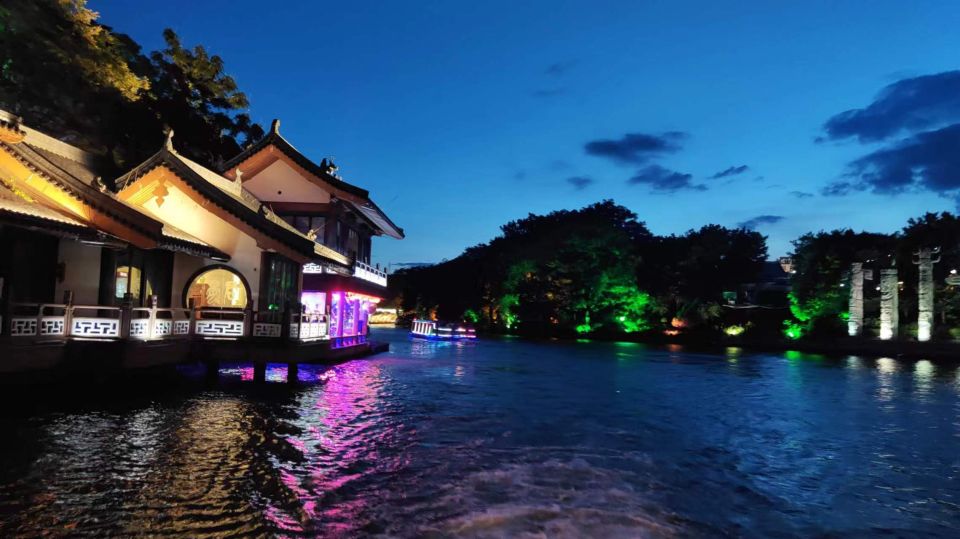 Guilin: Four Lakes Night Cruise with Round-trip Transfer - Price and Value: What $60 Really Buys You