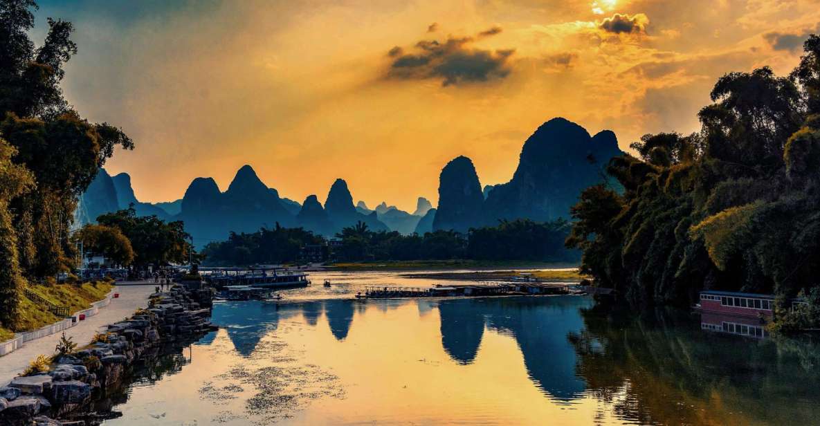 Guilin Highlight Sightseeing Private Day City Tour - Hotel pickup to karst icons: how the 8-hour day flows