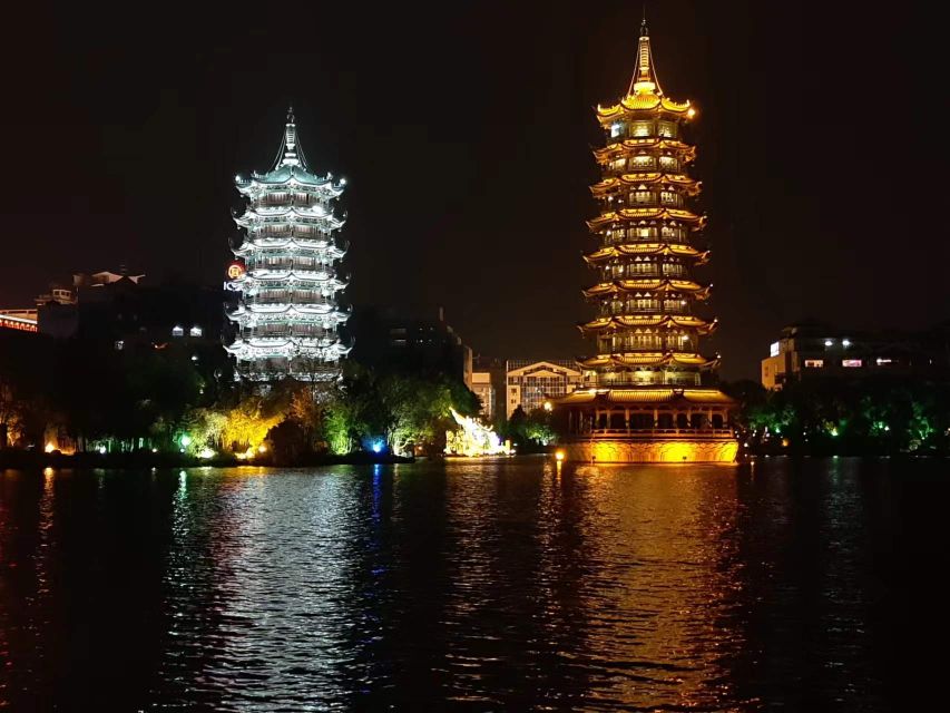 Guilin: Private Full-Day City Tour with Fubo Hill - Private transport and a realistic 7-hour flow