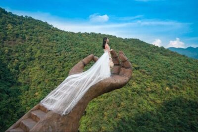 Gulong Gorge Glass Bridge and Underground River Cave Private Tour - Getting to Gulong Gorge: your ride and your timing