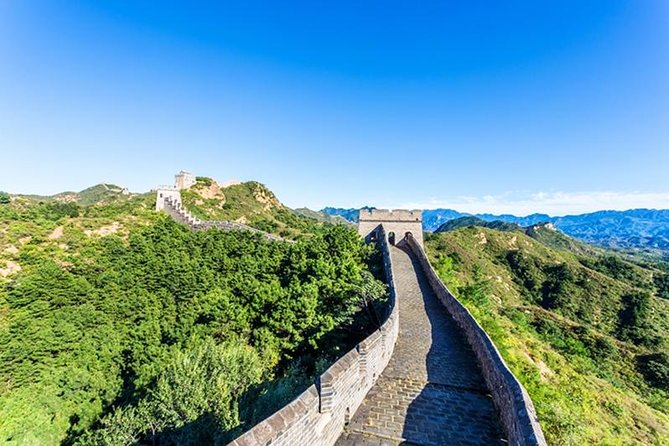Half-Day Private Tour to Mutianyu Great Wall Including Toboggan - Walking the ramparts: what you’ll notice between watchtowers 14 and 23