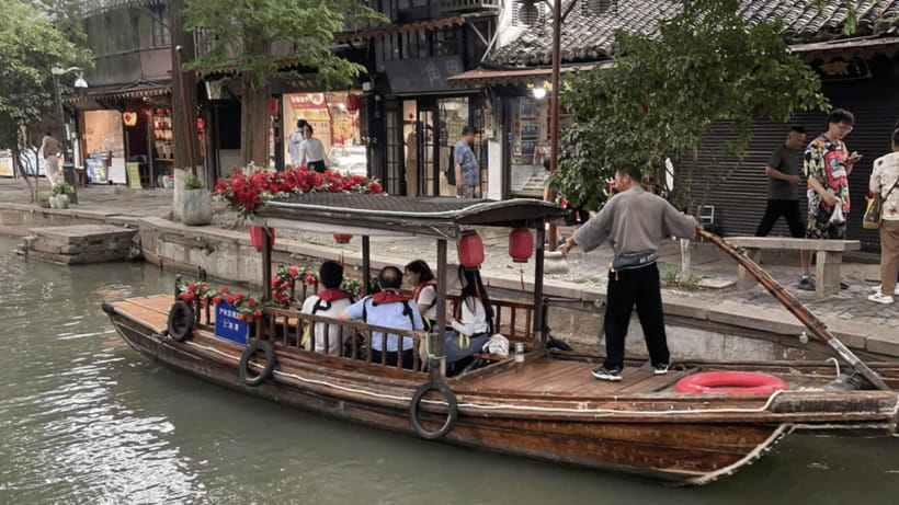 Half-Day Zhujiajiao Water Town Wonders Small Group Tour - Ming and Qing Stone Bridges: Why They Matter