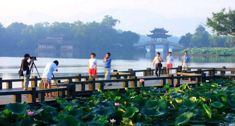 Hangzhou Private One Day Trip from Shanghai by Bullet Train - Door-to-Door Comfort: How the Private Setup Saves You Time