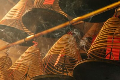 Highlights & Hidden Gems With Locals: Best of Hong Kong Private Tour - Starting in Sheung Wan: a neighborhood that tells you how the city breathes