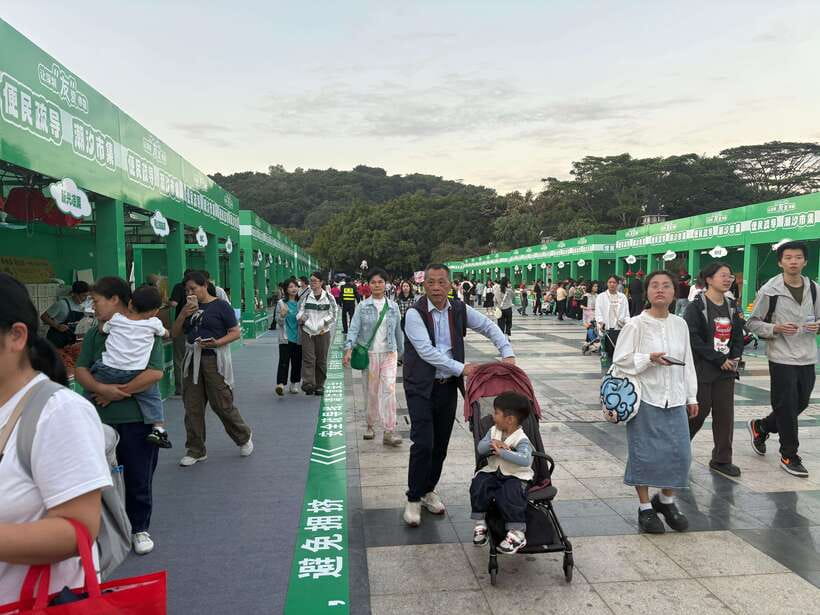 Historia and Entertain Tour of the Youngest City of China - Shenzhen’s links to Hong Kong and Beijing
