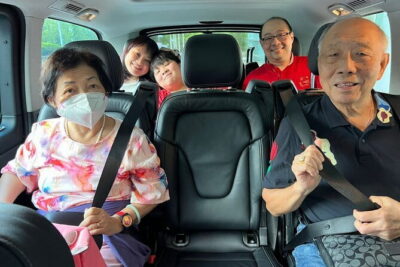 Hong Kong City Highlights and Hidden Gems by Private Car - Victoria Harbour to Sheung Wan: from big views to real street life