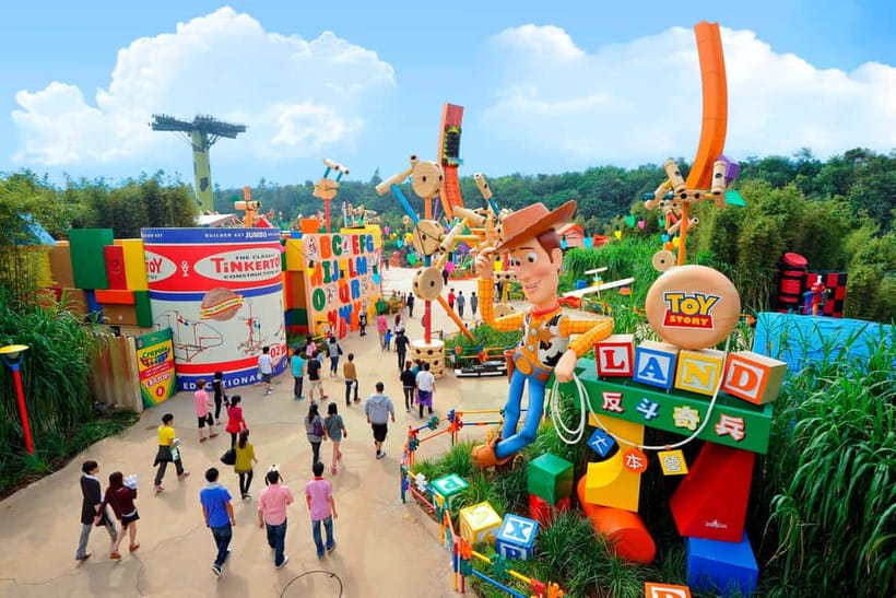 Hong Kong Disneyland: Non-Stop 2-Day Fun Ticket - Key points at a glance