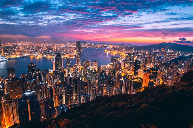 Hong Kong Insta-worthy Tour: Private & Custom with Local Guide - A 4-hour private photo route built around your style