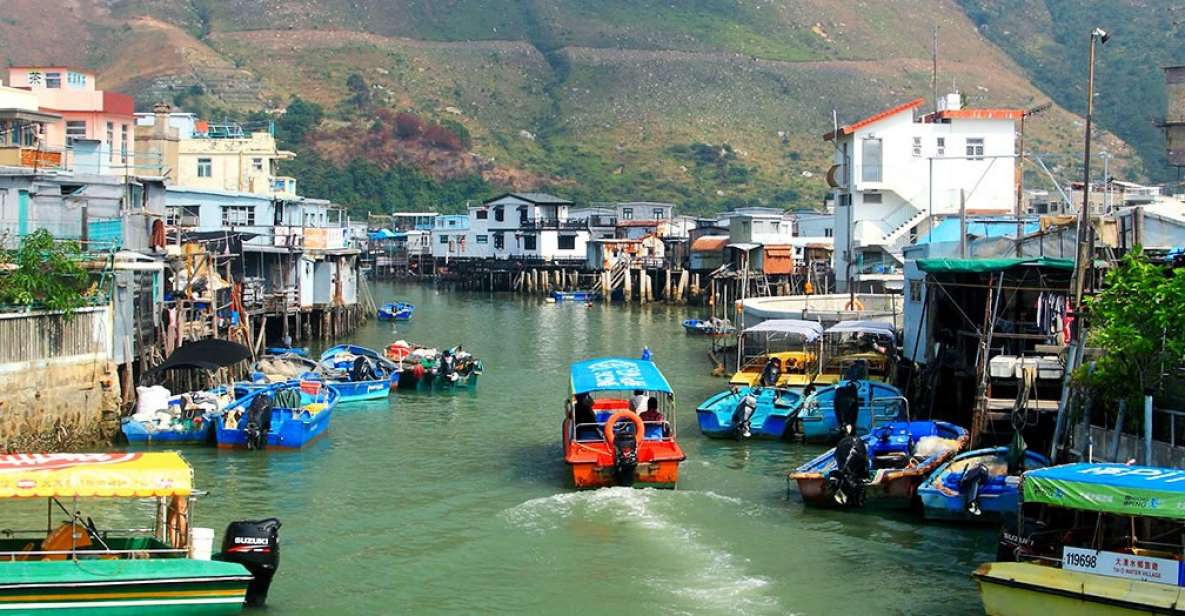 Hong Kong: Ngong Ping 360 Cable Car, Tai O & Big Buddha Tour - From Tung Chung to Ngong Ping Village: getting your bearings fast