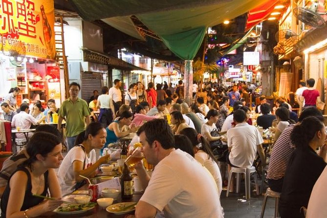 Hong Kong Night Tour with a Local: Private & 100% Personalized - Prince Edward to the Thai-influenced Kowloon streets