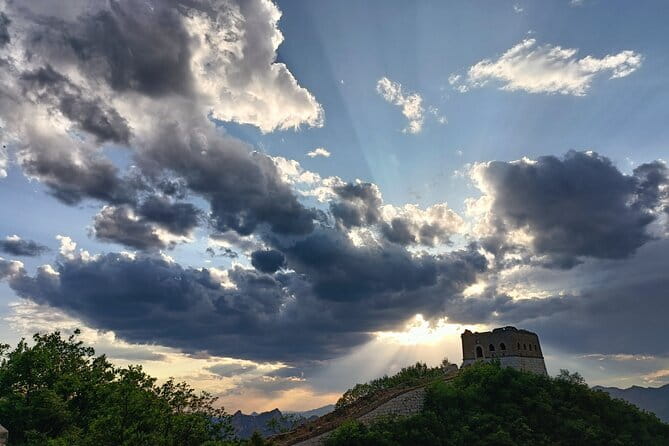 Jiankou Great Wall private guided day tour in English - Why Jiankou feels different from the usual Great Wall days