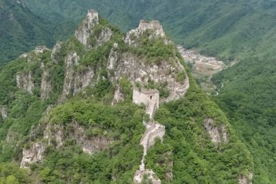 Jiankou Great Wall (To Mutianyu) Private Guided Day Tour - The day’s rhythm: pickup, remote Wall time, then a managed return