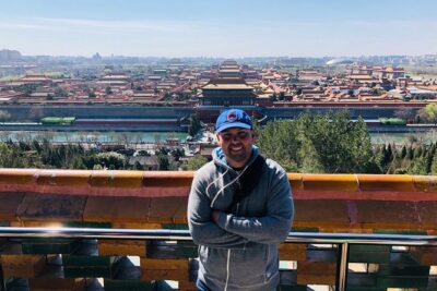 Jingshan Park Tour - The climb and the classic Forbidden City photo angle