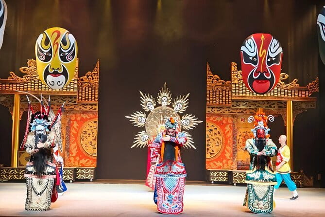 Jinjiang Theater: Eight-Face Changing-Legendary Sichuan Opera - Face-changing night: from Sichuan opera excerpts to the eight-face moment