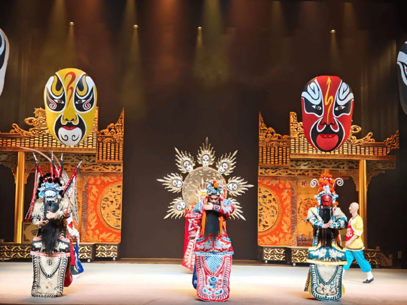 Jinjiang Theater:Eight-Face Changing-Legendary Sichuan Opera - Tea day-of: how the included pickup works and why it matters