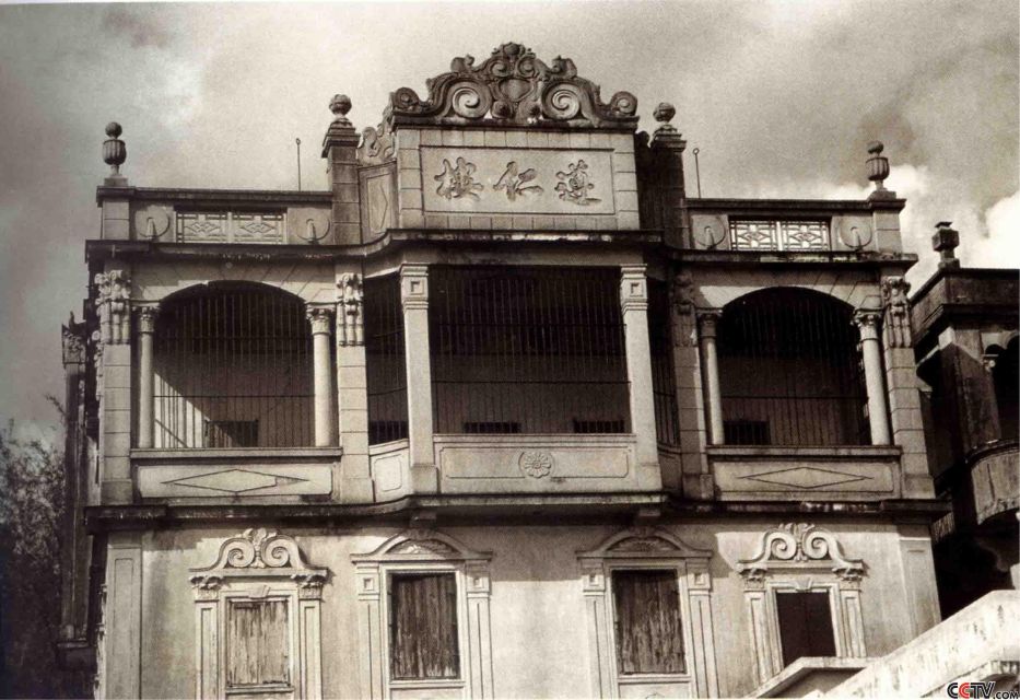 Kaiping Private Day Tour From Guangzhou - Jingjiangli Village: quiet old houses and a different kind of design