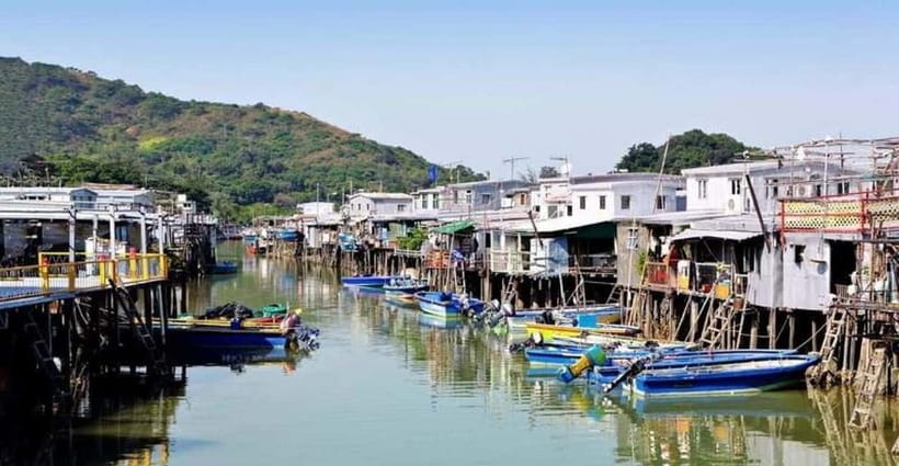 Lantau Island: Priority Cable Car, Tai O & Direct Transfer - Guide quality and the $79 value: when this tour really pays off