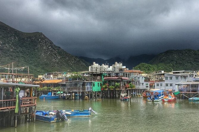Lantau Island Private Tour to Big Buddha and Tai O Village - The walking reality: wear shoes you trust