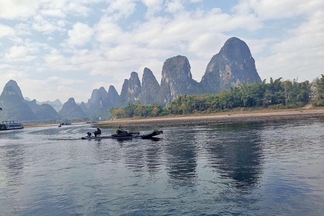 Li River Cruise with bamboo Rafting & Xianggong Hill Private Tour - Private Format and Flexible Timing That Actually Helps