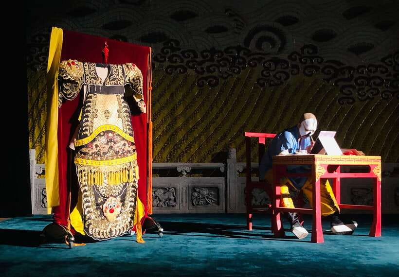 Liyuan Theatre Peking Opera Ticket - Arrival timing: why 30 minutes early matters