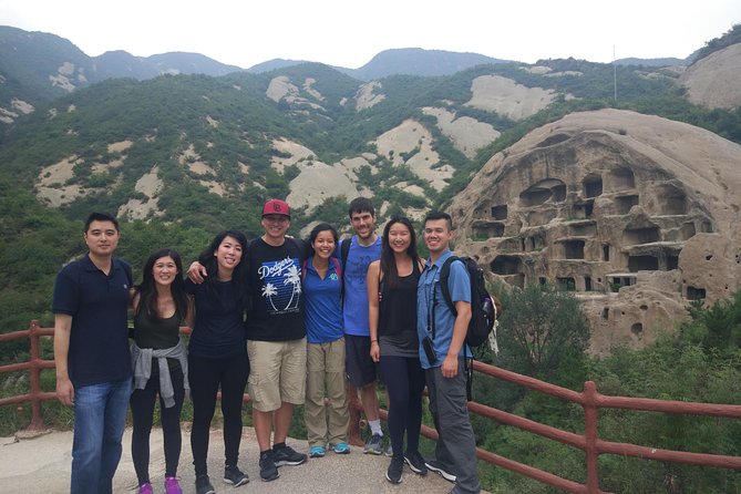Longqingxia Gorge Cruise and Guyaju Cave Dwellings Private Day Tour - Private guide and driver: why the day feels less stressful