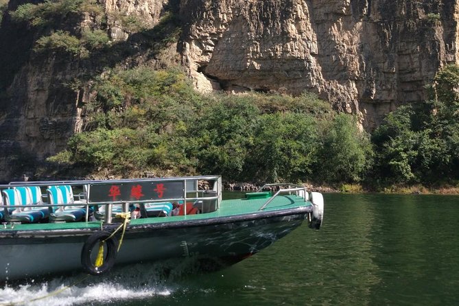 Longqingxia Gorge Cruise and Guyaju Cave Dwellings Private Day Tour - Weather and flexibility: you’re not stuck if it turns bad