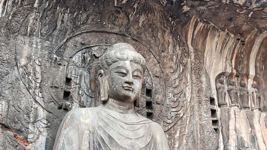 Luoyang: Day tour from Xian or LuoYang with tickets options - Key things to know before you go