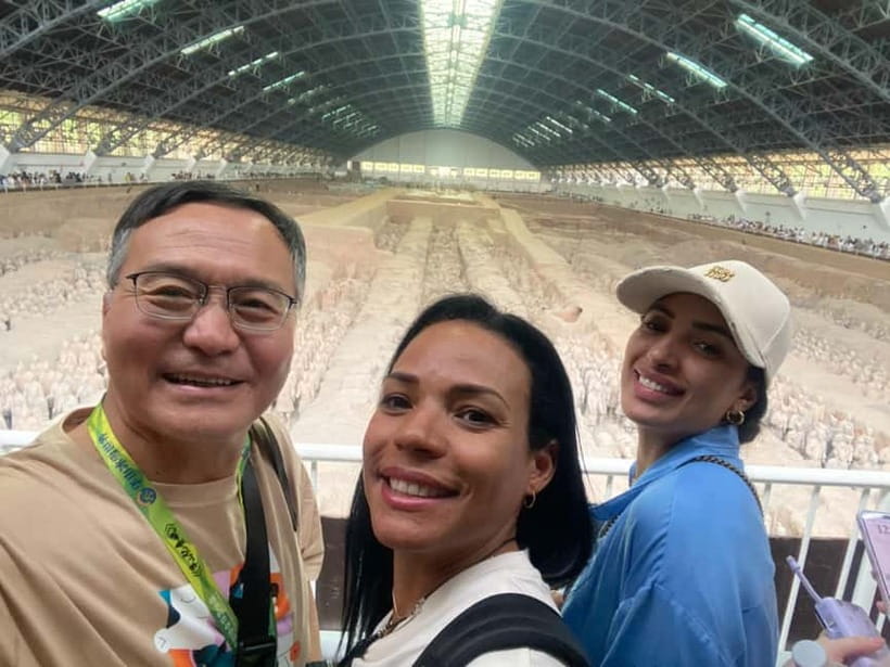 Mini Group English Guided Terracotta Warriors Tour - Guide quality: when an English guide like Fish Li makes it click