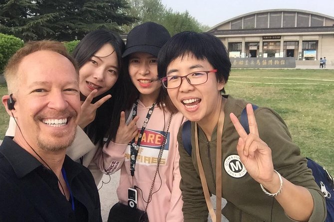 Mini Group: Half-Day Xi'an Terracotta Warriors Discovery Tour - The Lunch Stop: What You’ll Get and What You Need to Budget