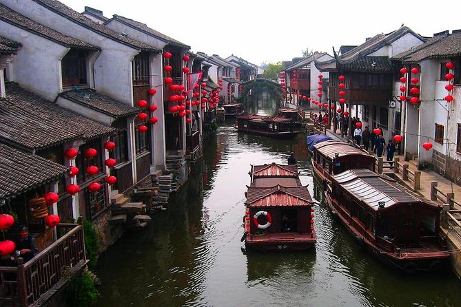 Mini Group: One-Day Zhouzhuang and Jinxi Water Town Tour - Why Zhouzhuang and Jinxi Feel Like a Shanghai Day You’ll Remember
