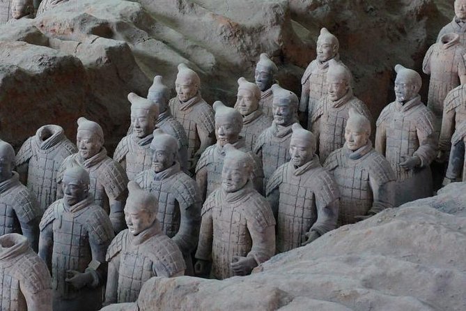 Morning Tour to Terracotta Warriors Museum with Lunch - Crowd levels and timing: how to avoid the worst of it