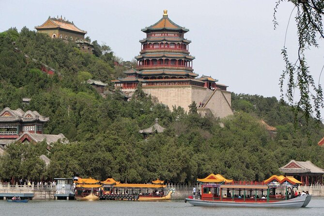 Mutianyu Great Wall Private English Guided Tour - Mutianyu Stop: What You’ll Do at the Wall