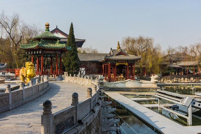 One Day Private Trip to Terracotta Army and Huaqing Palace - Pits 1 and 2: what you’re really looking at