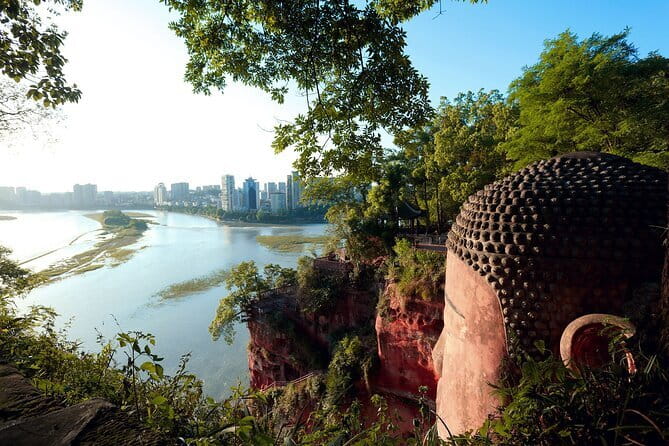 One Day Trip to Chengdu Panda Base and Leshan Buddha Tour - Key things to know before you go