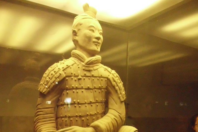 One Day Xian Terracotta Warriors Tour from Beijing Including Round Trip Airfares - Xi’an City Wall in 2 hours: walk, pause, repeat