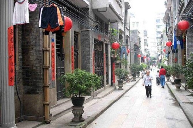 Out of Beaten Path Local Perspective Private Tour in Guangzhou - Stop 1: XiGuan MinSuGuan and the old-house neighborhood feel