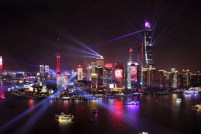 Peking Duck Dining Experience with Amazing Shanghai Night Lights - The Pickup Reality: Downtown Shanghai Is the Sweet Spot
