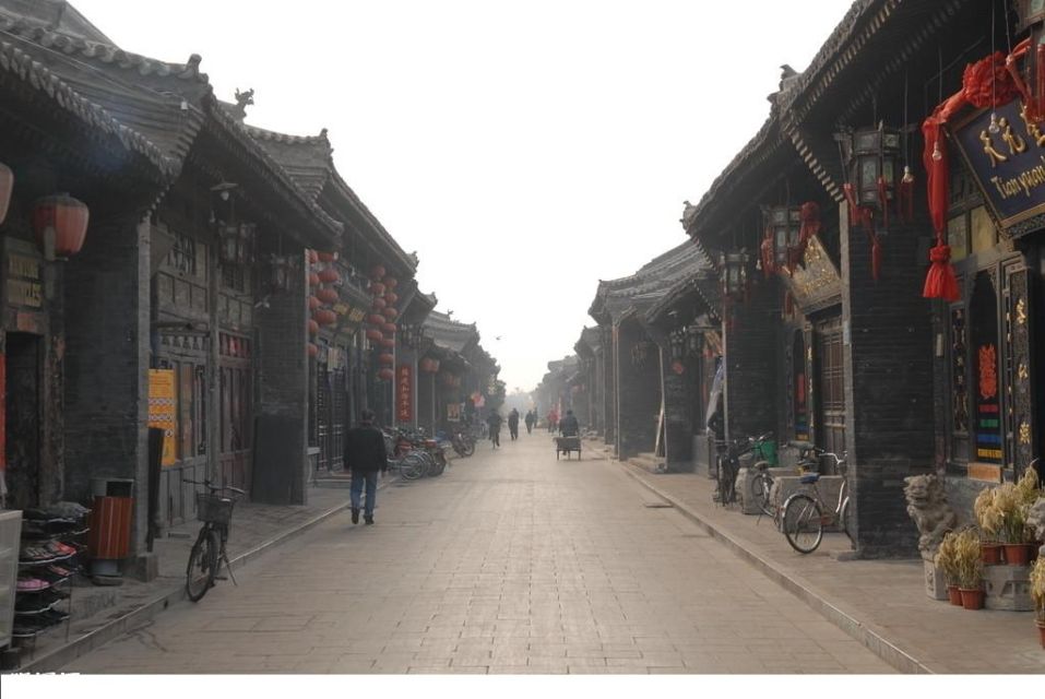 Pingyao Ancient City Full-Day Walking Tour - The city wall walk: bricks, rooftops, and real scale