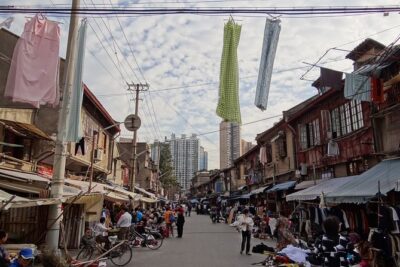 Private 2-Hour Shanghai Lanes and Alleyways Walking Tour - The Price: What You’re Paying For (and What You’re Not)