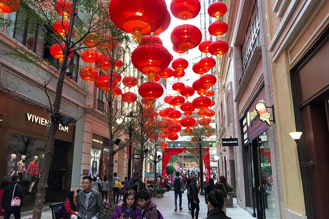 Private 4-Hour Hong Kong City Tour – Customized Experience - Pottinger Street and PMQ: Old Streets and New Ideas