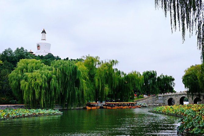 Private 5-Hour Walking Tour: Forbidden City, Hutong&Parks Nearby - Jingshan Park: the climb that gives you the Forbidden City view