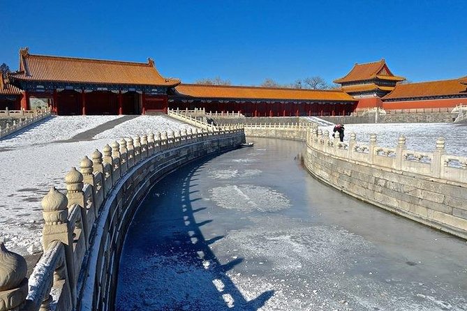 Private Beijing Layover Tour: Mutianyu Great Wall and Forbidden City with Cable Car and Meal - Tian’anmen Square: Monument to the People’s Heroes and a museum stop