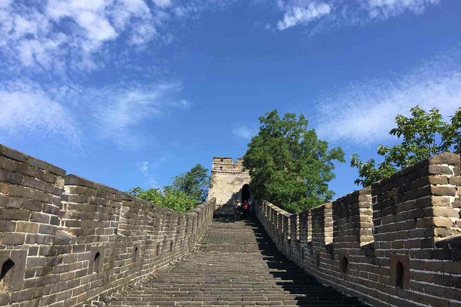 Private Beijing Layover Tour to Mutianyu Great Wall - Airport and hotel pickup: how the schedule protects your flight