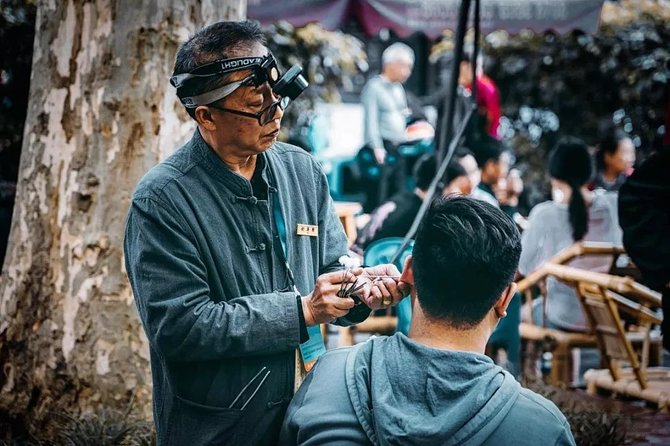 Private Chengdu Half Day Bike Tour - Stop 3: Kuanzhai/Kuan-zhai Lane for Old Streets and Easy Browsing