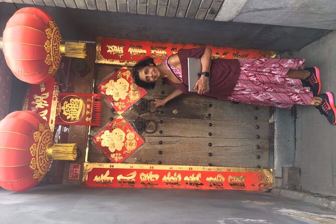 Private Customized Beijing Night Tour To Wangfujing Food Street And Pipe Hutong - Tiananmen Square and the after-dinner walk you can’t fake