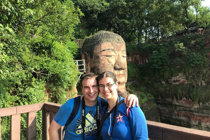 Private Day Tour to Leshan Grand Buddha from Chengdu - Getting there from Chengdu: long drive, private comfort, early start