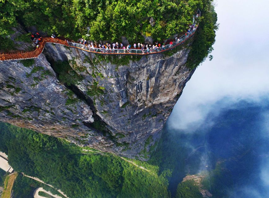 Private Day Tour to Tianmen Mountain & Glass Walk - First light pickup in Zhangjiajie: why it matters